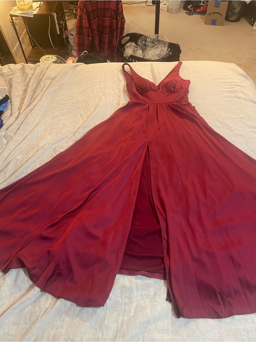 Elegant Red V-Neck Spaghetti Strap Maxi Dress